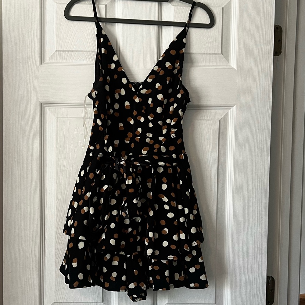 Romper - Picture 2 of 8